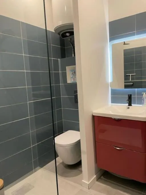Апартаменты Marseille Cote Cour