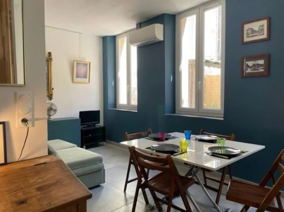 Апартаменты Marseille Cote Cour