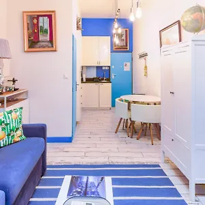Travel 24m2, 120m Vieux-port ,clim , Wifi ,acces Autonome Avec Code Marseilles