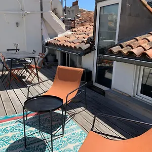 Toit Terrasse Vieux Port Marseilles